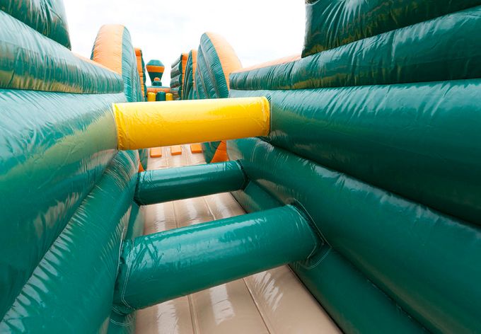 obstacle petit train accessible dés 3 ans 